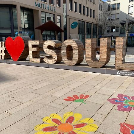 Le Breuil - Spacieux, Chaleureux, Emplacement Idéal Vesoul Extérieur photo